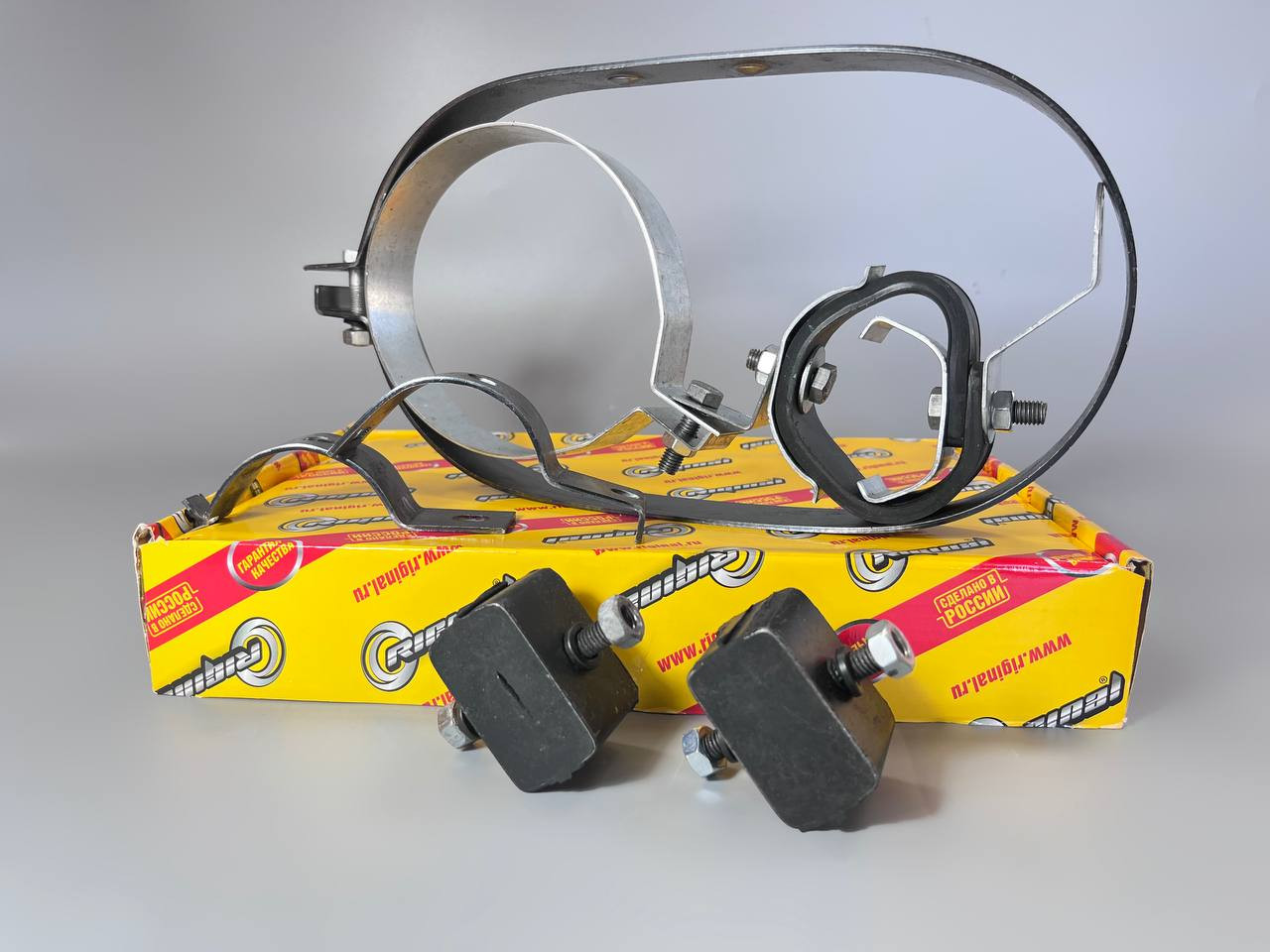 photo_5359317173739916843_y