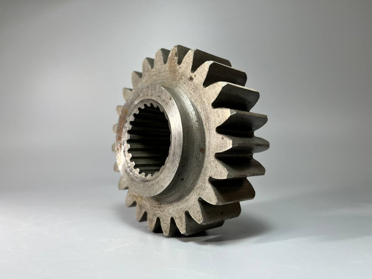 5249337720008992115 5249337720008992115