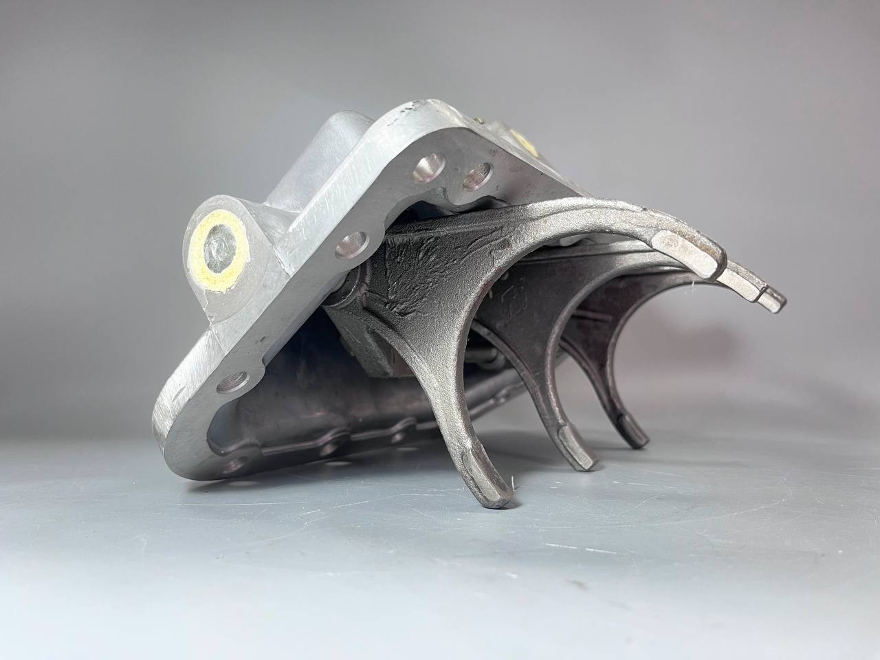 photo_5316999707080985549_y