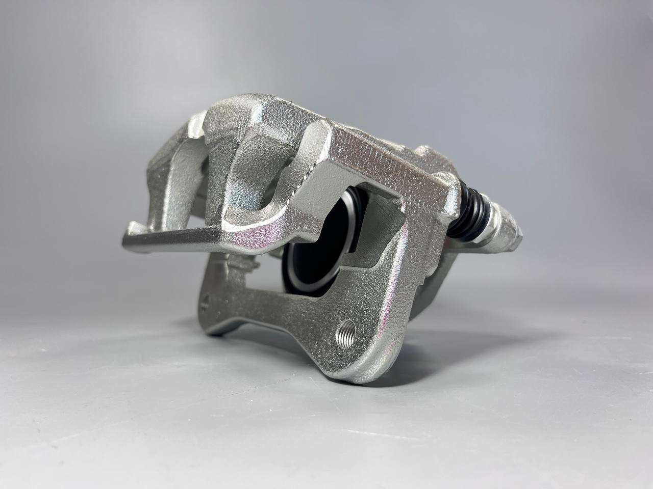 photo_5312275771336363417_y